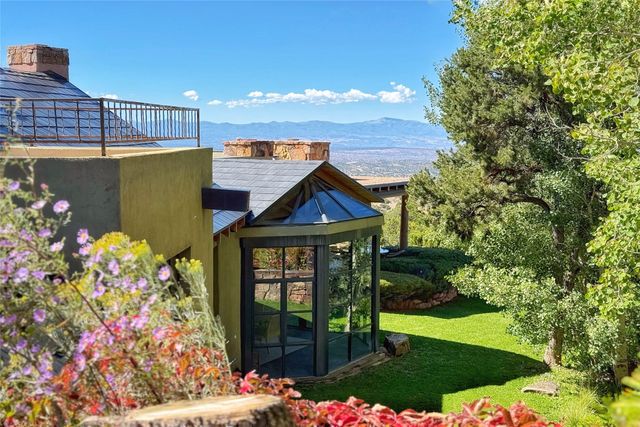 1424 & 1425 Old Sunset Trail, Santa Fe, NM 87501