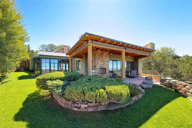 1424 & 1425 Old Sunset Trail, Santa Fe, NM 87501