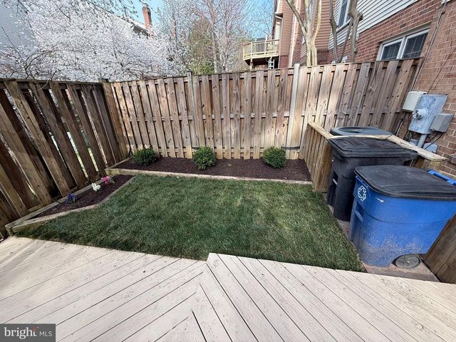 7753 SHOOTINGSTAR DR, Springfield, VA 22152