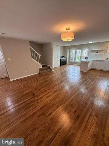 7753 SHOOTINGSTAR DR, Springfield, VA 22152