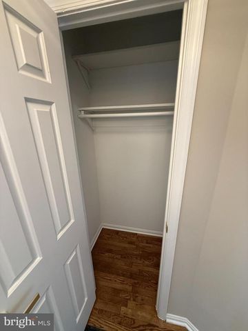 7753 SHOOTINGSTAR DR, Springfield, VA 22152