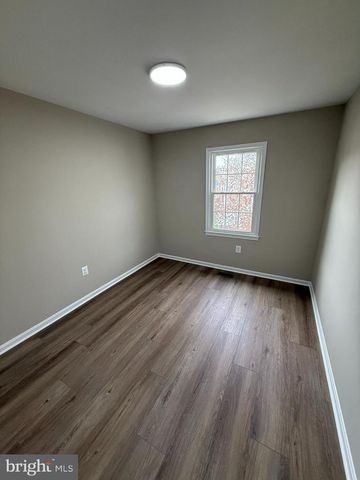 7753 SHOOTINGSTAR DR, Springfield, VA 22152