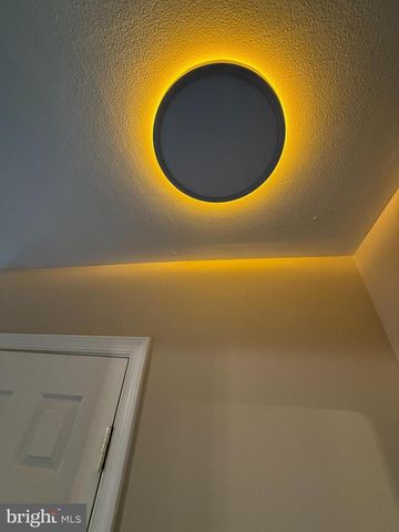 7753 SHOOTINGSTAR DR, Springfield, VA 22152