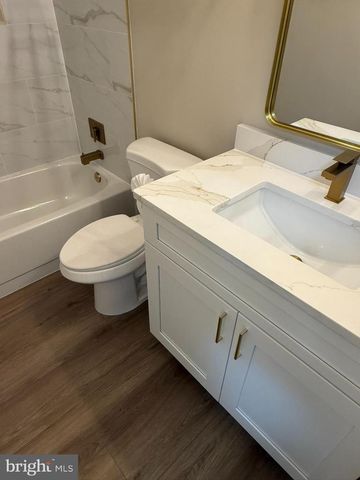 7753 SHOOTINGSTAR DR, Springfield, VA 22152