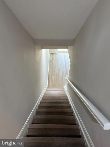 7753 SHOOTINGSTAR DR, Springfield, VA 22152