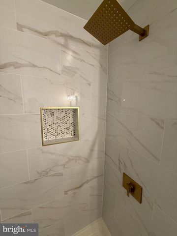 7753 SHOOTINGSTAR DR, Springfield, VA 22152