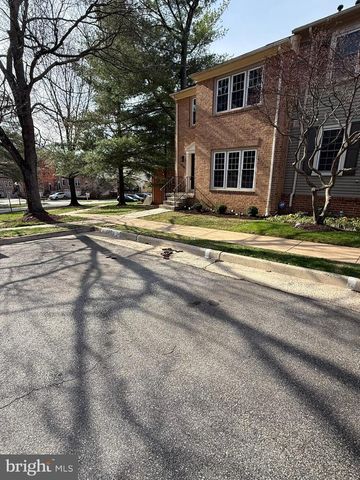 7753 SHOOTINGSTAR DR, Springfield, VA 22152