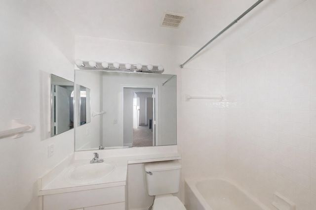 1184 NW Lombardy Drive, Port St. Lucie, FL 34986