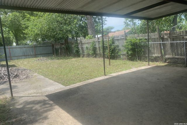 920 Saldana St, San Antonio, TX 78225