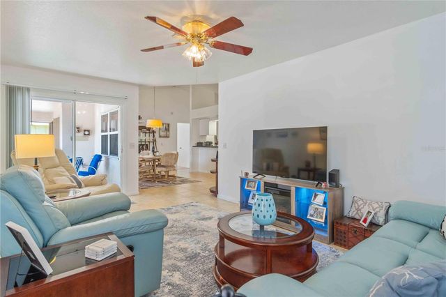 141 KINGS DRIVE, Rotonda West, FL 33947