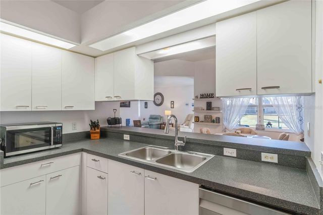 141 KINGS DRIVE, Rotonda West, FL 33947