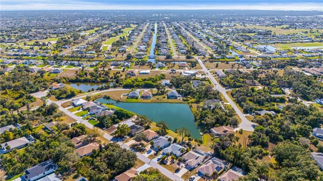 141 KINGS DRIVE, Rotonda West, FL 33947