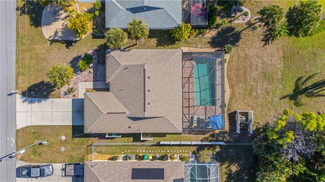 141 KINGS DRIVE, Rotonda West, FL 33947