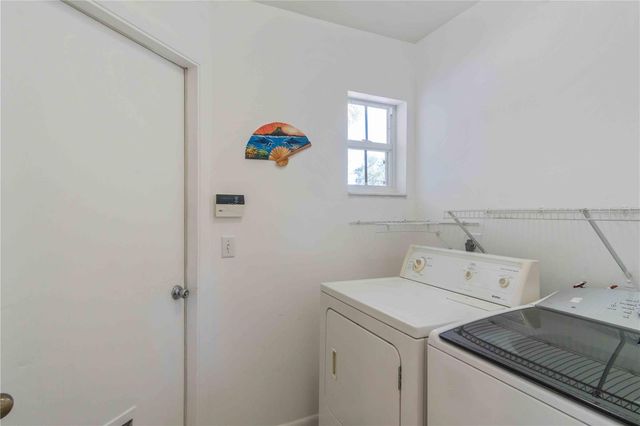 141 KINGS DRIVE, Rotonda West, FL 33947