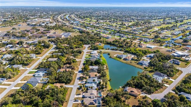 141 KINGS DRIVE, Rotonda West, FL 33947