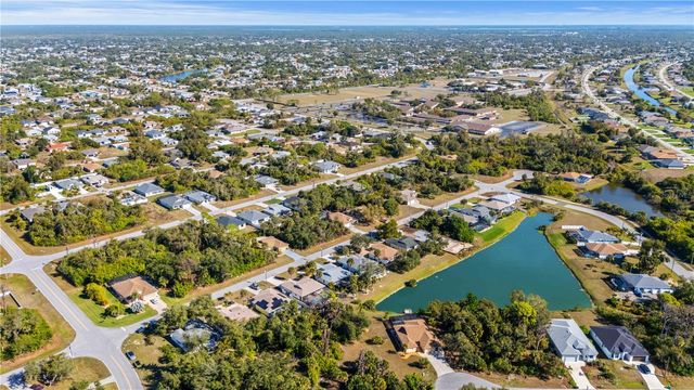 141 KINGS DRIVE, Rotonda West, FL 33947