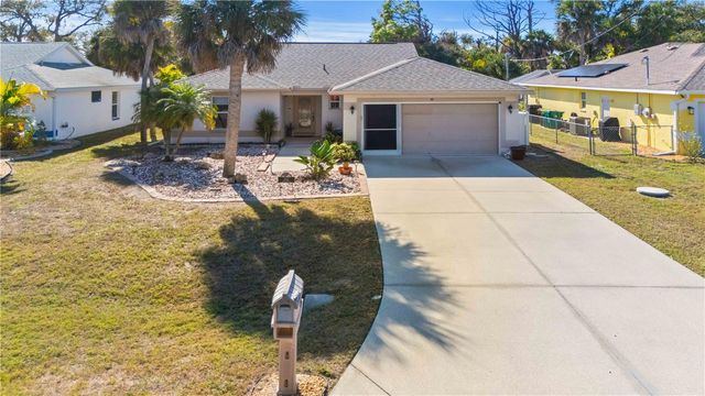 141 KINGS DRIVE, Rotonda West, FL 33947