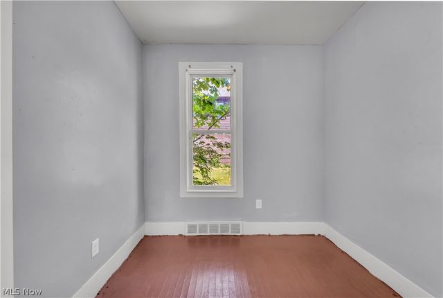 2480 E 86th Street, Cleveland, OH 44104