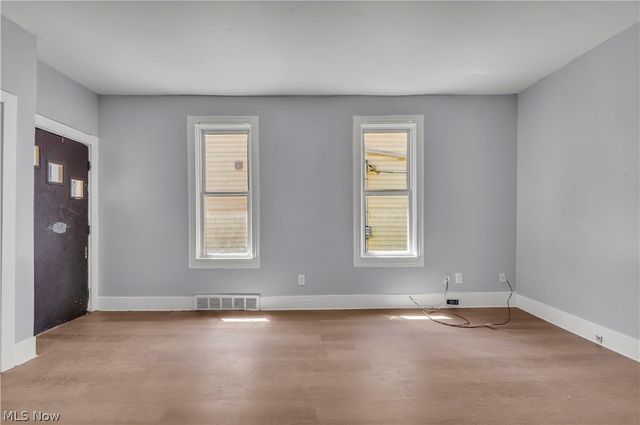 2480 E 86th Street, Cleveland, OH 44104