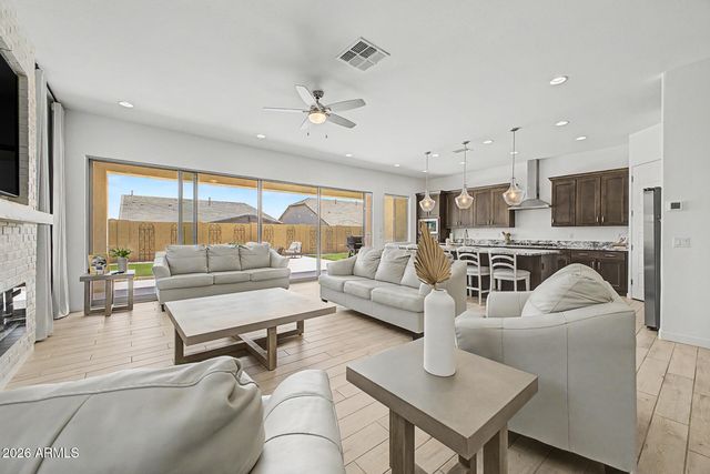 8041 E JACARANDA Street, Mesa, AZ 85207