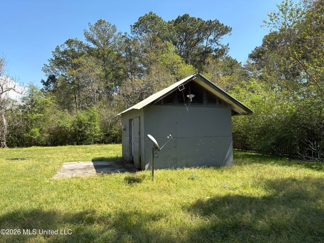 10616 Oak Street, Vancleave, MS 39565