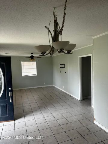 10616 Oak Street, Vancleave, MS 39565