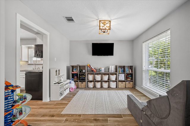 1115 Austin Colony Drive, Richmond, TX 77406