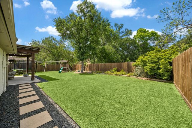 1115 Austin Colony Drive, Richmond, TX 77406