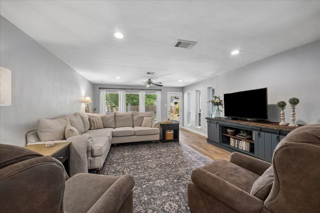 1115 Austin Colony Drive, Richmond, TX 77406