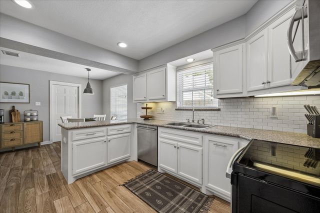 1115 Austin Colony Drive, Richmond, TX 77406