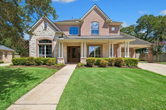 1602 Hill Spring Drive, Sugar Land, TX 77479