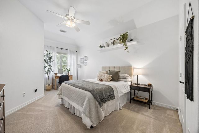 1602 Hill Spring Drive, Sugar Land, TX 77479