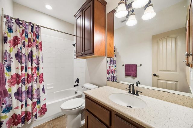 1602 Hill Spring Drive, Sugar Land, TX 77479
