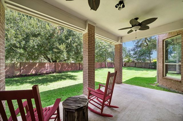 1602 Hill Spring Drive, Sugar Land, TX 77479