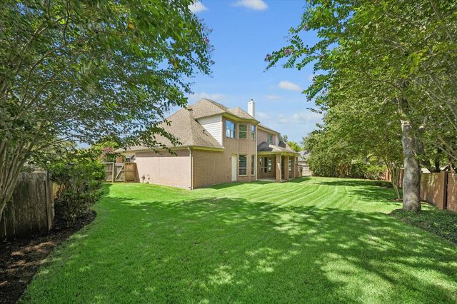 1602 Hill Spring Drive, Sugar Land, TX 77479