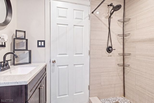 1410 Leslie St, Hillside Twp., NJ 07205