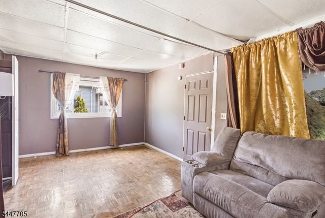 1410 Leslie St, Hillside Twp., NJ 07205