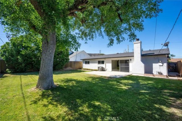 27912 Newbird Drive, Saugus, CA 91350