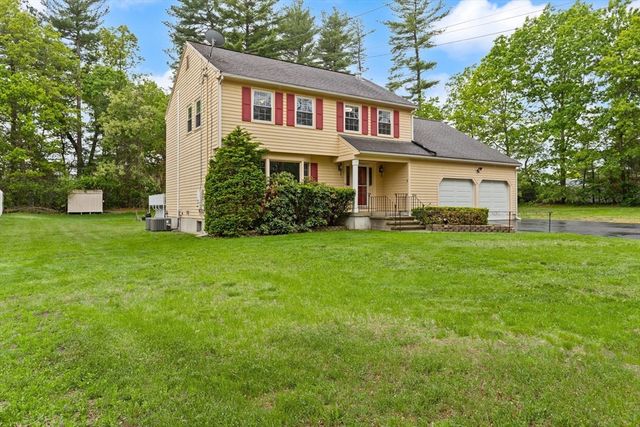 214 Mccarthy Way, Tewksbury, MA 01876