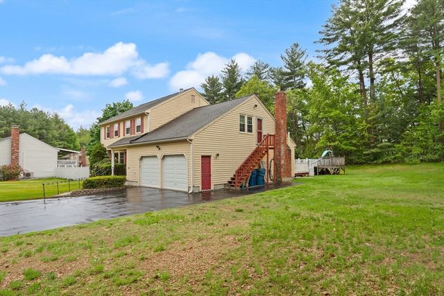 214 Mccarthy Way, Tewksbury, MA 01876