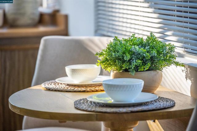 5581 Gonzalez Ct, Concord, CA 94521