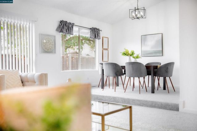 5581 Gonzalez Ct, Concord, CA 94521