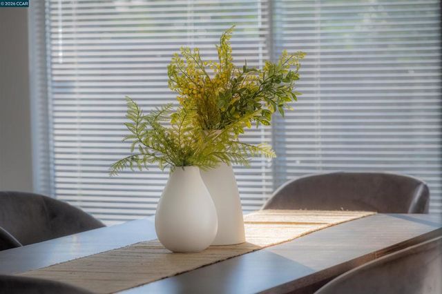 5581 Gonzalez Ct, Concord, CA 94521