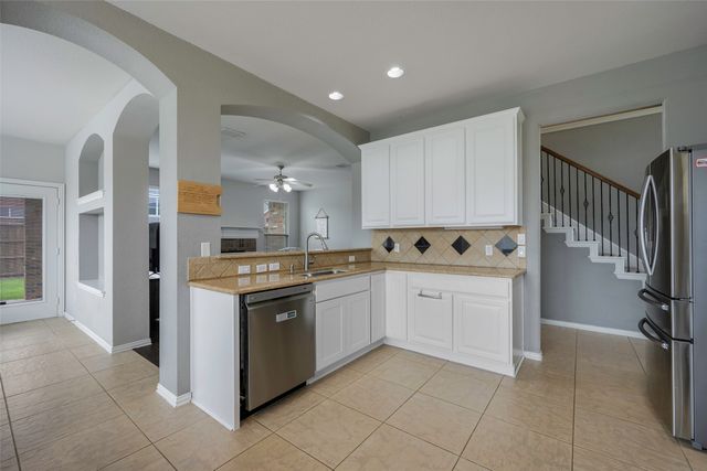 803 Cascades Drive, Allen, TX 75002