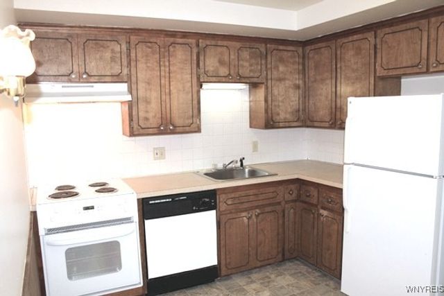 21 Vinson, Amherst, NY 14150