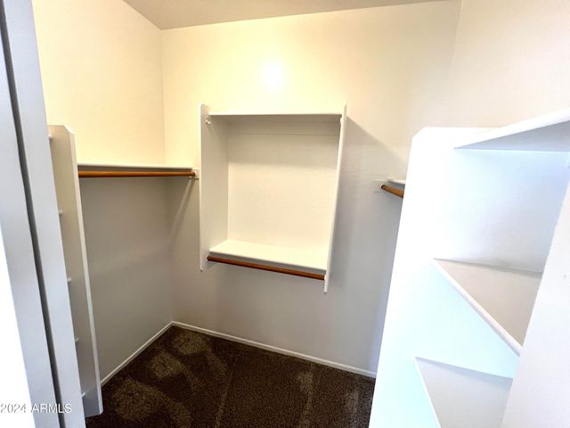 3464 E THORNTON Avenue, Gilbert, AZ 85297