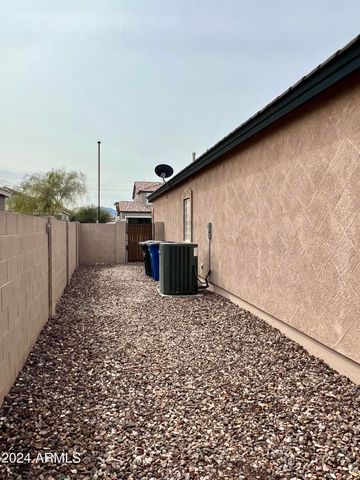 3464 E THORNTON Avenue, Gilbert, AZ 85297