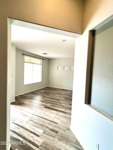 3464 E THORNTON Avenue, Gilbert, AZ 85297