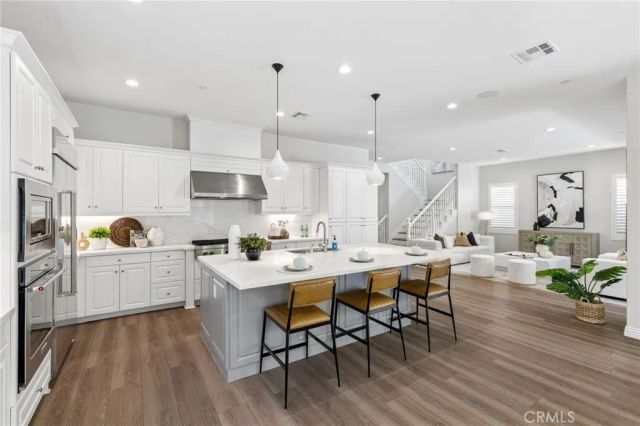 126 Imagination Trail, Irvine, CA 92620