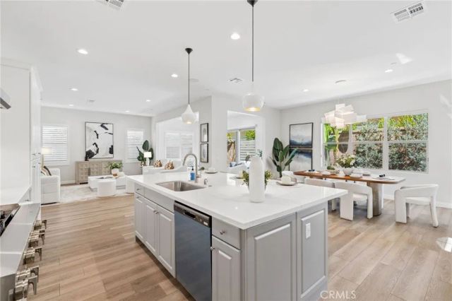 126 Imagination Trail, Irvine, CA 92620